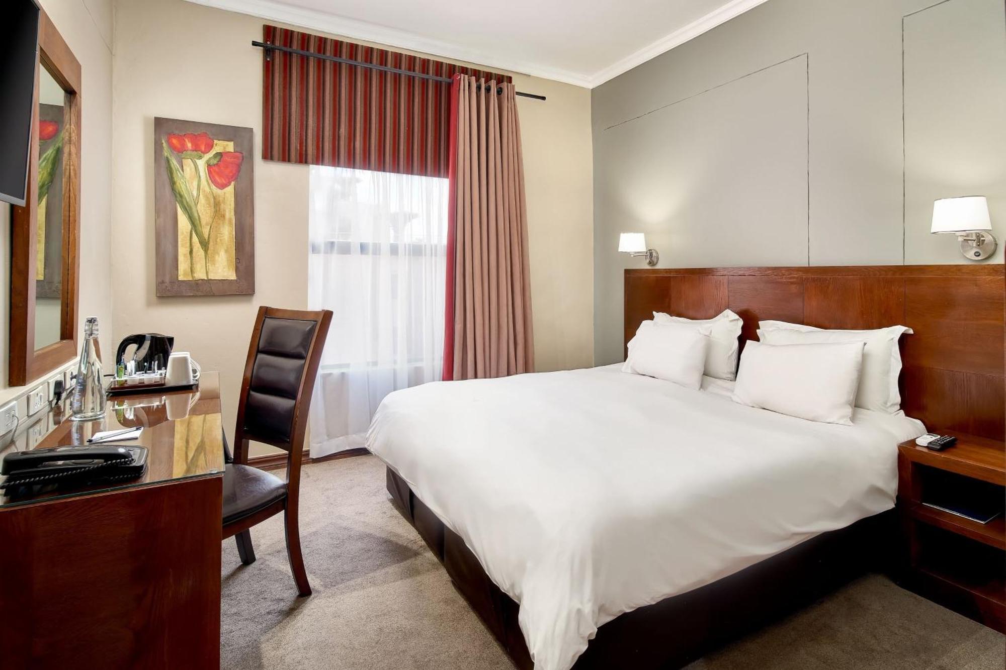 Protea Hotel By Marriott Pretoria Hatfield Rum bild